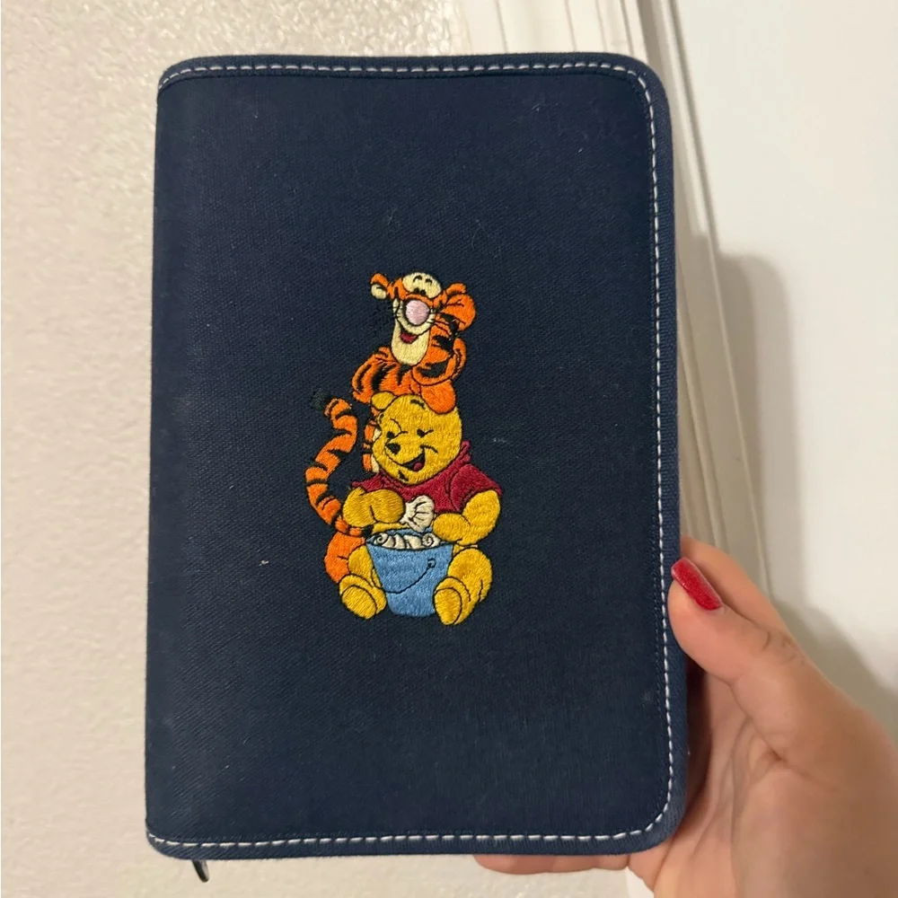 Winnie the Pooh Disney Blue mini binder - Picture 1 of 4